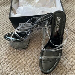 Cape Robbin Women's Black and Clear Heels